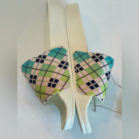 NWT ADIDAS ADILETTE J ORIGINALS GW8512 WONENS SZ 5 - Picture 5 of 7